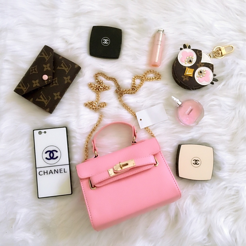 💘 NWT Mini Kelly Shoulder Bag (Pink) 💘